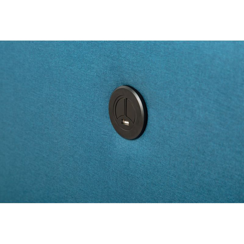 BERKAM - Canapé de relaxation électrique scandinave 3 places en tissu et pieds bois hêtre - Bleu